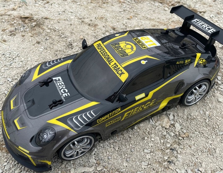 SAMOCHÓD ZDALNIE STEROWANY AUTO WYŚCIGOWE DRIFT RC PILOT