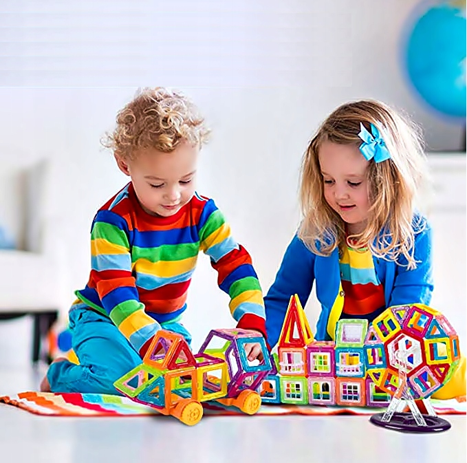 KLOCKI MAGNETYCZNE KONSTRUKCYJNE 3D ZESTAW 128 ELEMENTÓW DLA DZIECKA