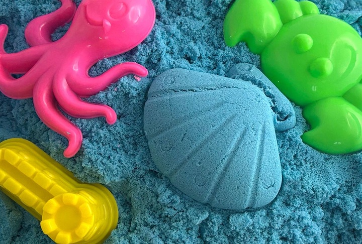 ZESTAW PIASEK KINETYCZNY 2kg + BASEN PIASKOWNICA FOREMKI SZPATUŁKI WALIZKA