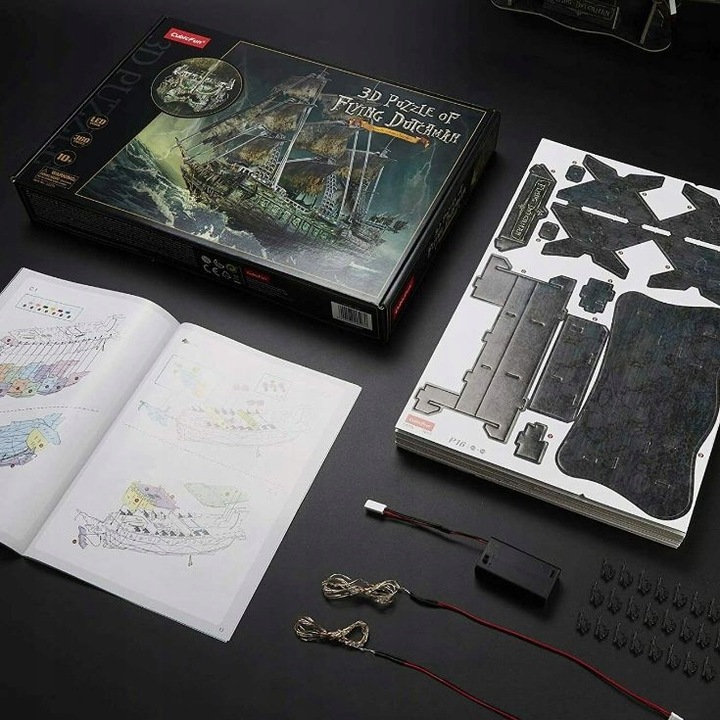 PUZZLE 3D LED - CUBIC FUN - 360 el. - LATAJĄCY HOLENDER