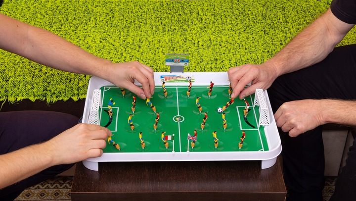 PIŁKARZYKI STOŁOWE GRA PIŁKARZYKI PIŁKA NOŻNA ZABAWKA PREZENT ŚWIĘTA DZIECI