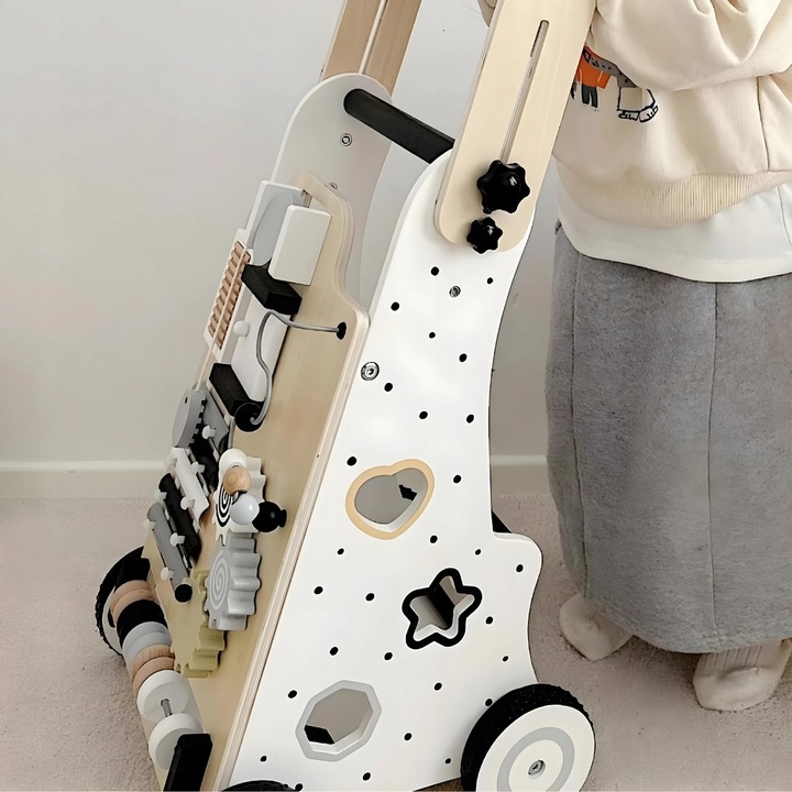 CHODZIK DLA DZIECKA PCHACZ DREWNIANY JEŹDZIK TABLICA MANIPULACYJNA PREZENT