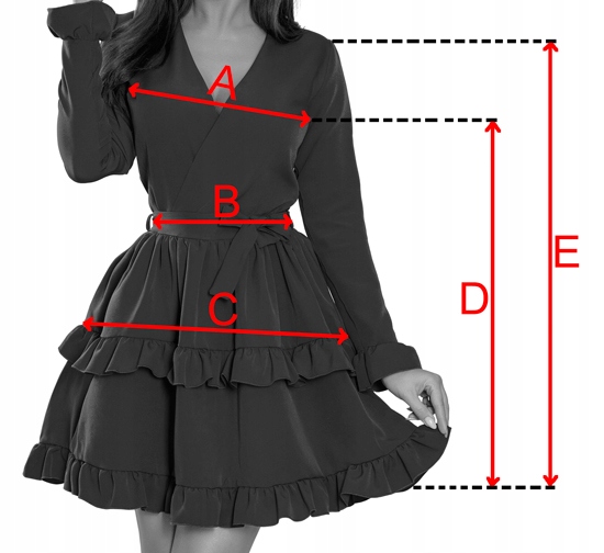 Sukienka z dekoltem i ozdobną klamrą
