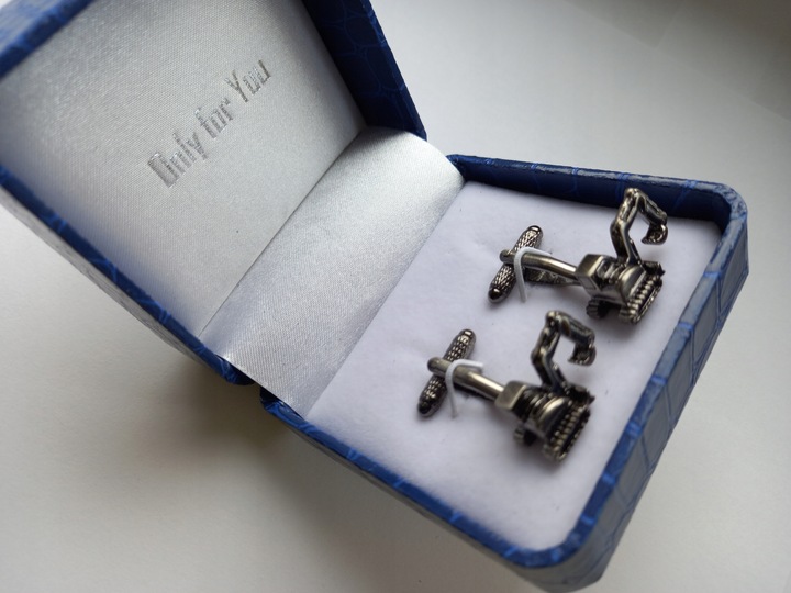 Tytanowe spinki do mankietów Koparka Buldożer