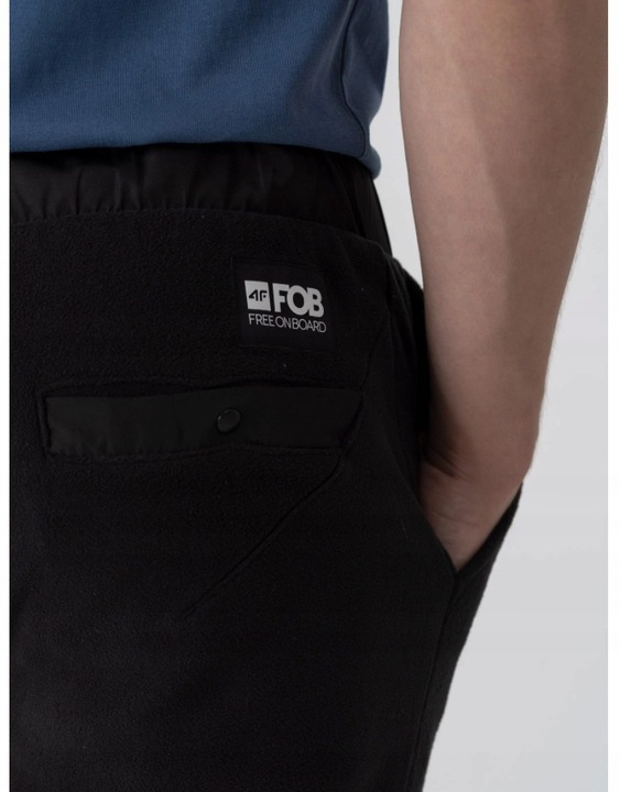 4F Spodnie Dresowe z MIKROPOLARU SPMD016 > XXL