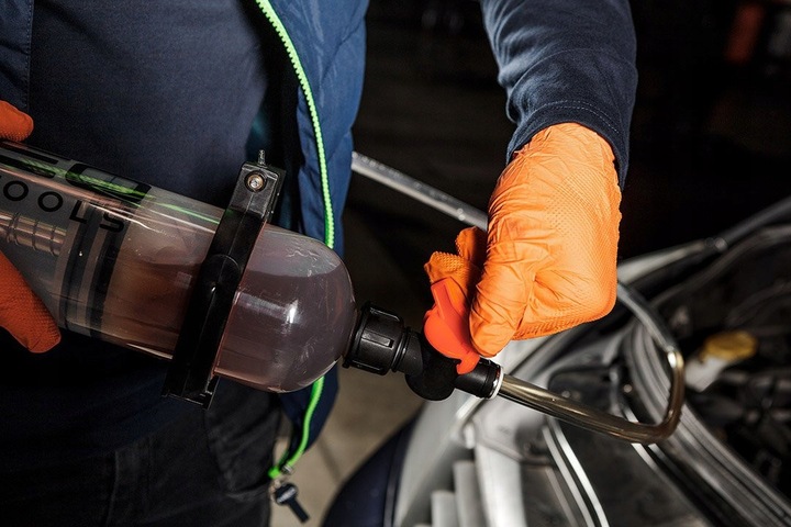 NEO TOOLS Strzykawka odsysarka do płynów ekspolatacyjnych 1500ml 10-807