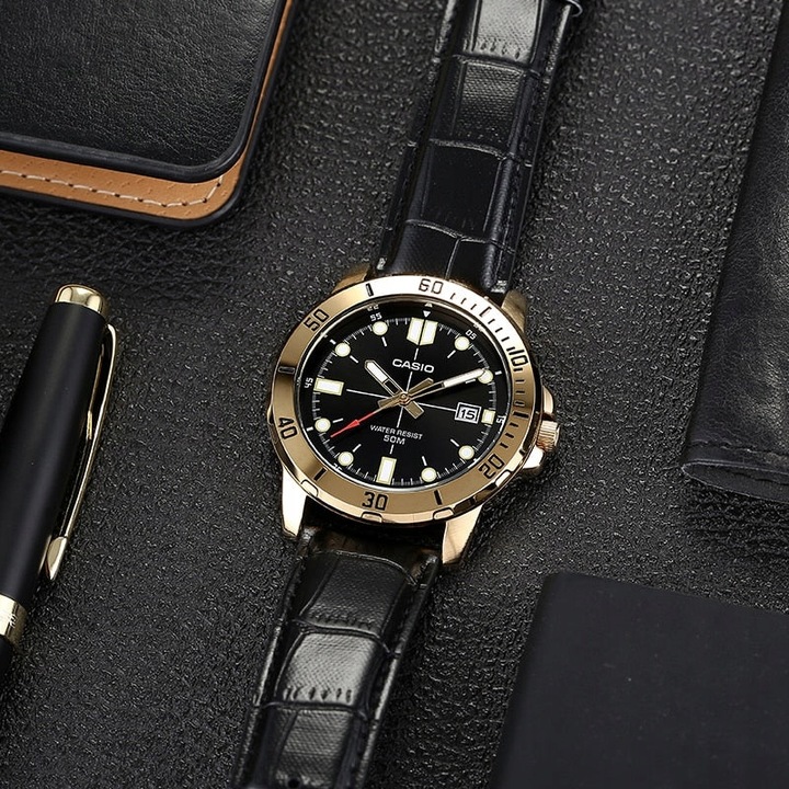 ZEGAREK MĘSKI CASIO MTP-VD01 skórzany datownik czarny + BOX +GRAWER