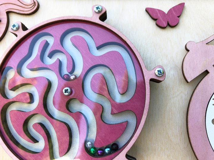 Tablica Manipulacyjna Sensoryczna Montessori + GRATIS Imię