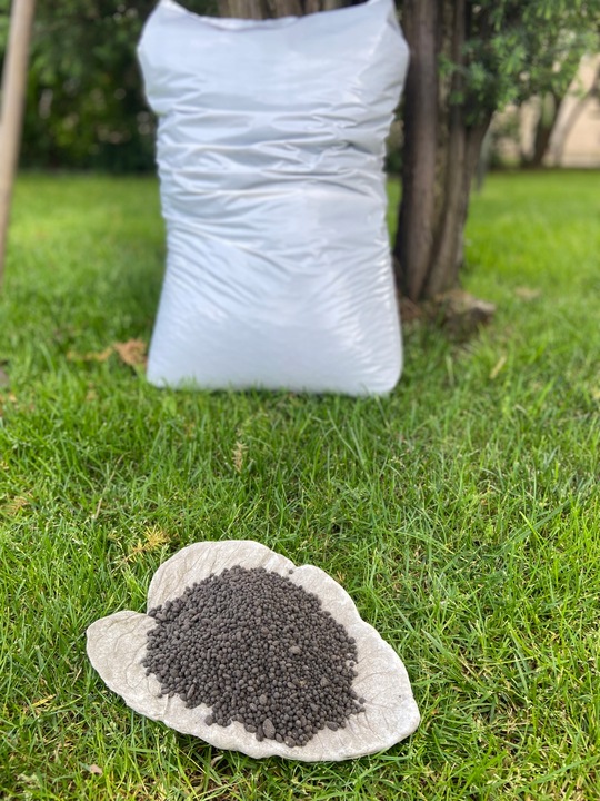 Obornik granulowany Naturalny MIKRO Granulat 25kg nawóz SUPER JAKOŚĆ 40L