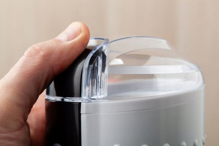 Elektryczny młynek do kawy Eldom MK60 dott