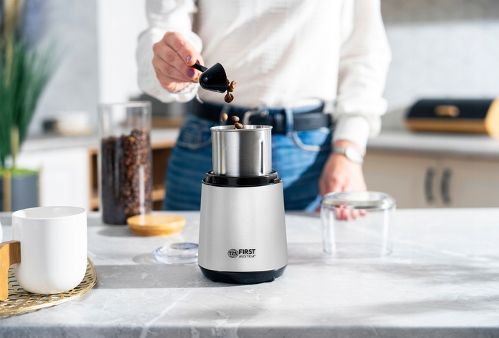 MŁYNEK DO KAWY ROZDRABNIACZ ORZECHÓW FIRST AUSTRIA