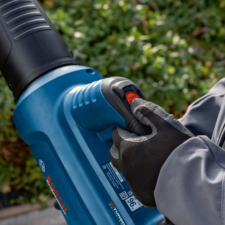 DMUCHAWA DO LIŚCI Bosch AKUMULATOROWA GBL 18V-750 MOCNA BiTurbo !