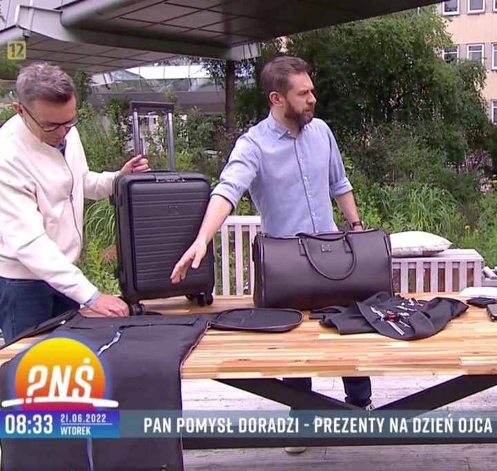 Poduszka podróżna Turystyczna Do samolotu Rogal na szyję z pianką memory 3D