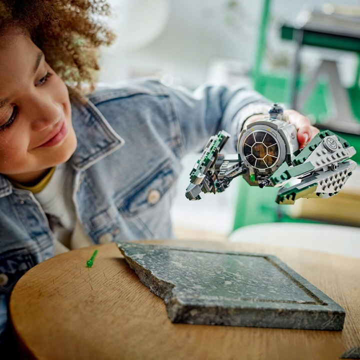 Lego STAR WARS 75360 Jedi Starfighter Yody Prezent