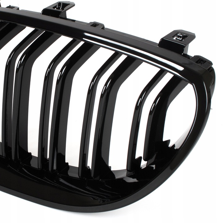 Grill Atrapa Nerki Pakiet Kratka Połysk Czarna do BMW E60 E61 M
