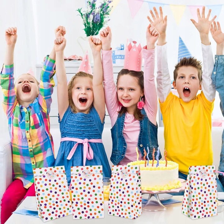 18X PAPIEROWE TOREBKI W KROPKI NA PREZENTY Z NAKLEJKAMI UPOMINKI DLA DZIECI