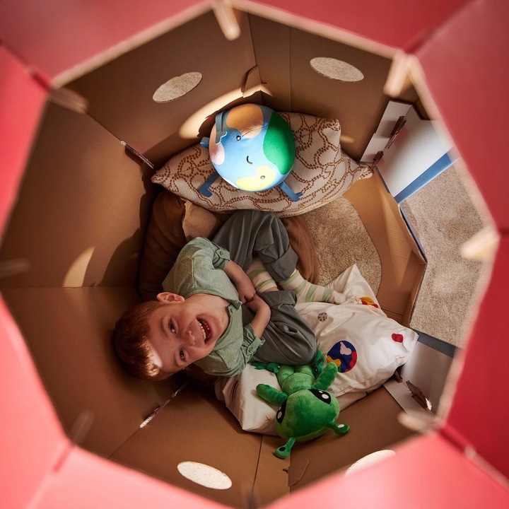 IKEA AFTONSPARV Pluszak Kosmita zielony 34 cm