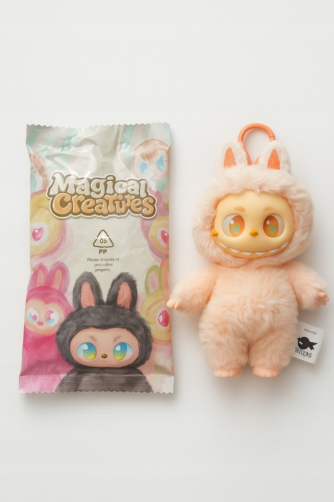 Brelok laleczka Maskotka Serenity Labubu Big Into Energy