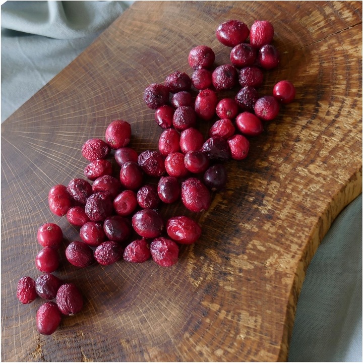 Żurawina Liofilizowana 100g 100 g Chrupiące Liofilizowane Owoce Całe HiFood