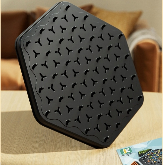 TRIANGLE CHESS BOARD GAME, INTERACTIVE PEGBOARD GAME, DESKTOP BOARD GAMES