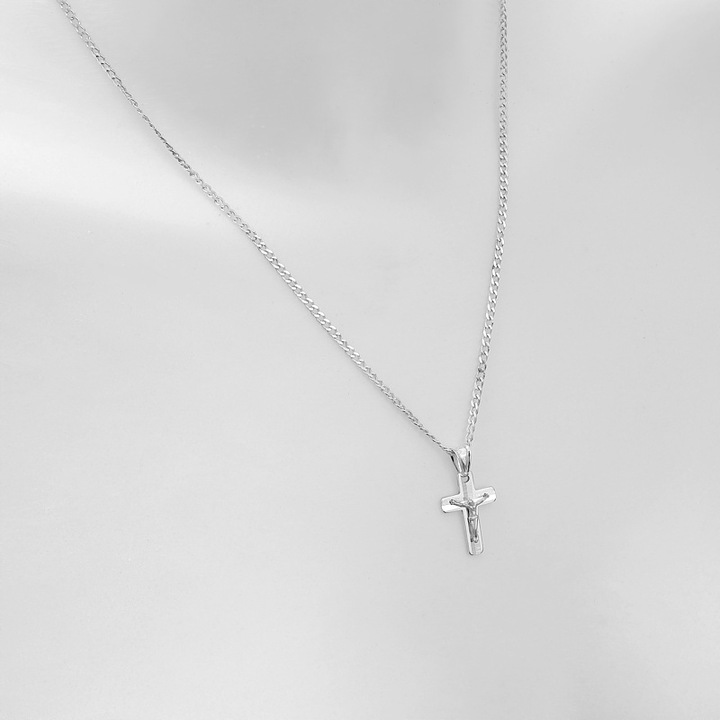 ŁAŃCUSZEK SREBRNY 925 KRZYŻYK D800 KOMUNIA 45CM