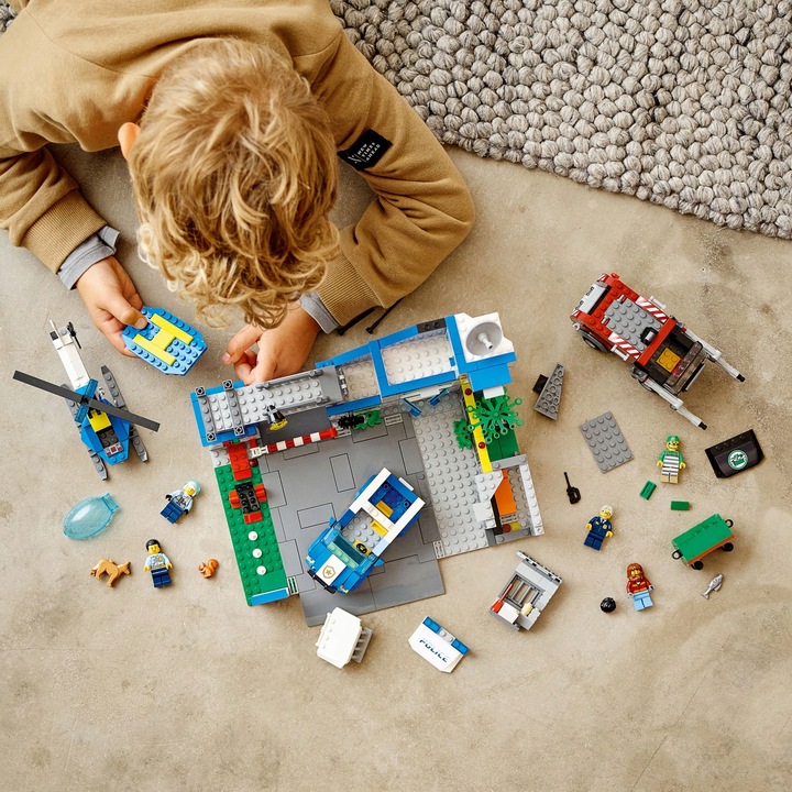 LEGO City 60316 Posterunek policji