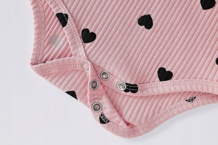 KOMPLET BODY W SERDUSZKA DLA DZIEWCZYNKI 62