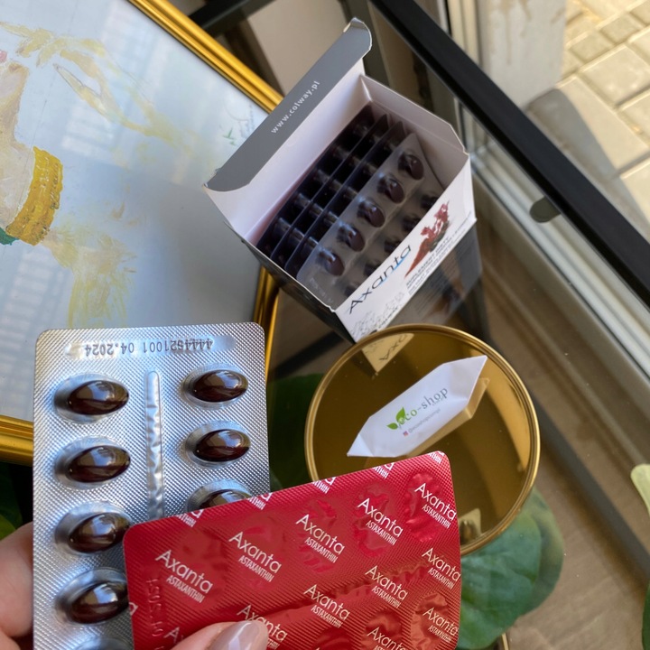 Colway AXANTA 60 kaps Astaksantyna+Piperyna+ Niacyna+Biotyna+ Wit.B1,2,6,12