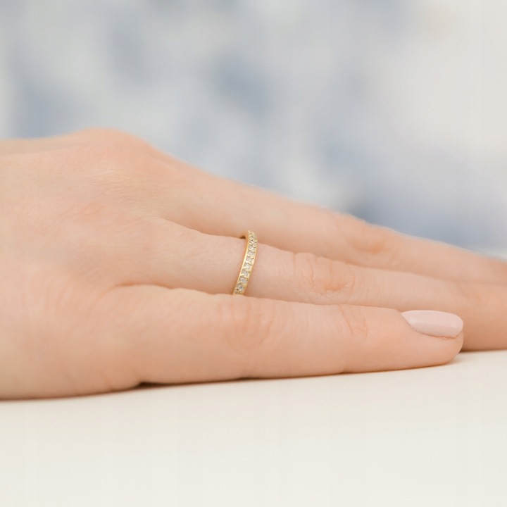 ZŁOTY PIERŚCIONEK OBRĄCZKA Cyrkonie pr. 375 r.20