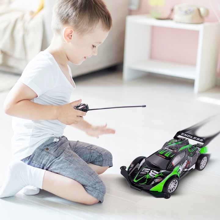 SAMOCHÓD WYŚCIGOWY AUTO ŁADOWARKA ZDALNIE STEROWANY WYSCIGÓWKA USB KASKADER