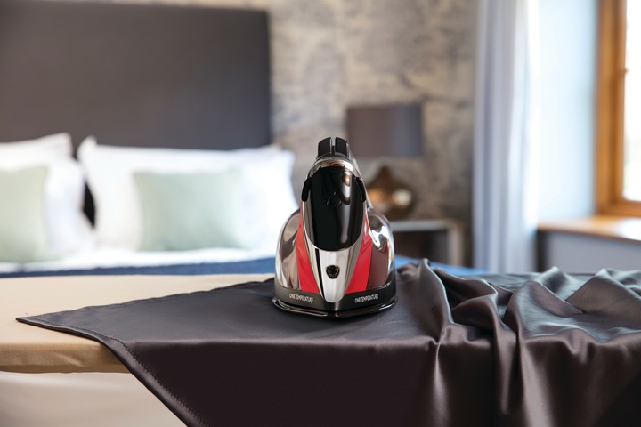 Żelazko parowe Russell Hobbs One Temperature 25090-56 2600 W