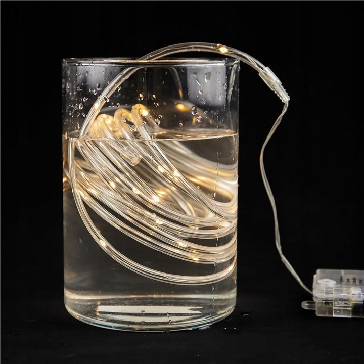 Lampki choinkowe na zewnątrz wąż na baterie z pilotem 12m - biały zimny