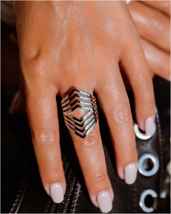 Pierścionek damski REGULOWANY szeroki geometryczny