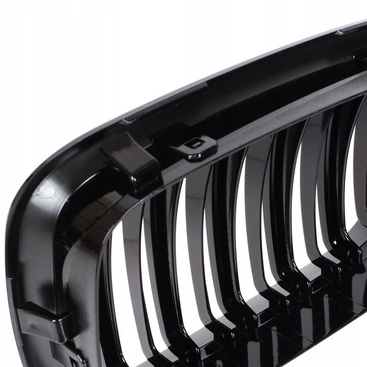 Nerki grill atrapa kratka czarny połysk BMW 3 E46 1998-01 przed liftingiem