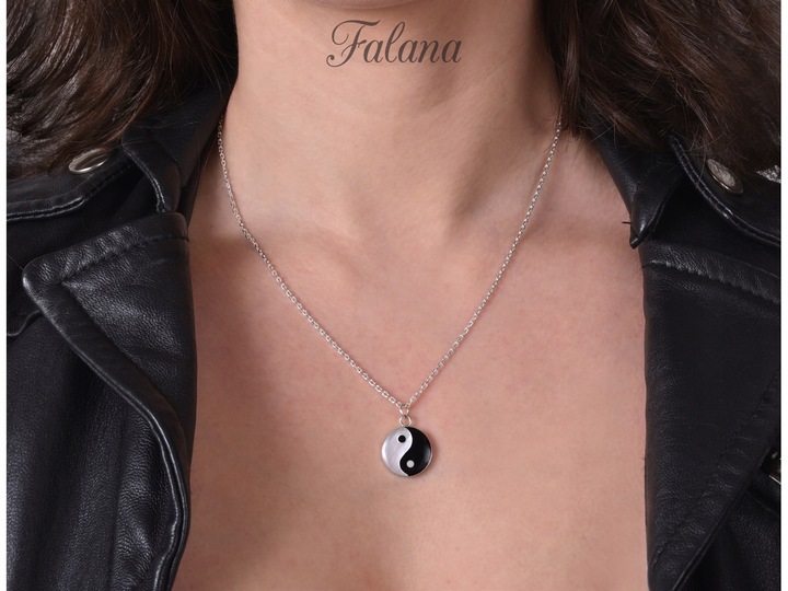 WISIOR YIN YANG DOBRO I ZŁO SIŁY WSZECHŚWIATA w0572