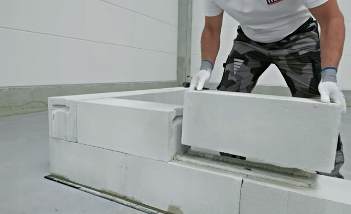 Pianoklej do murowania Tytan 870ml