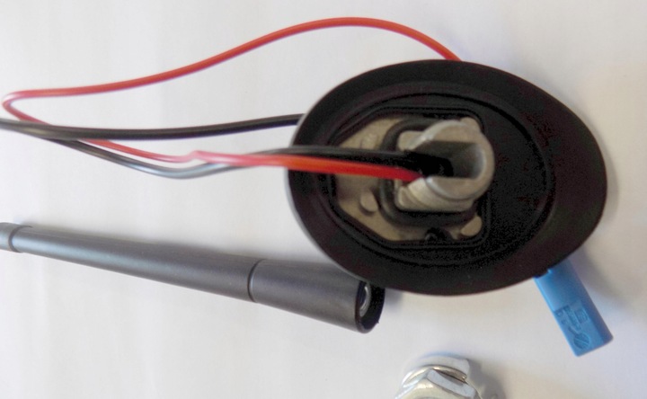 Antena sam. dachowa aktywna OPEL