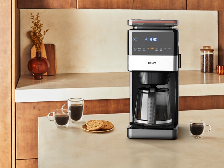 Ekspres przelewowy z wbudowanym stalowym młynkiem KRUPS Grind&BrewXL KM8428