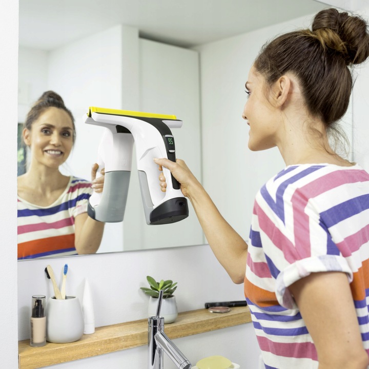 MYJKA DO OKIEN KARCHER WV6 PLUS z długą lancą teleskopową i Płynem aż 750ml