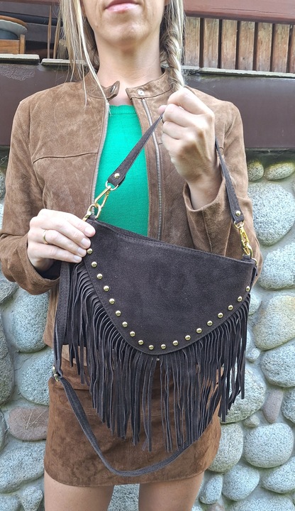 Torebka Listonoszka z ćwiekami ZAMSZ NATURALNY BOHO CZEKOLADA Vera Pelle