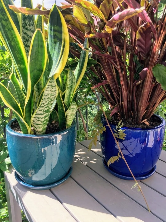 CERAMICZNA DONICZKA Z PODSTAWKIEM 23cm NIEBIESKA