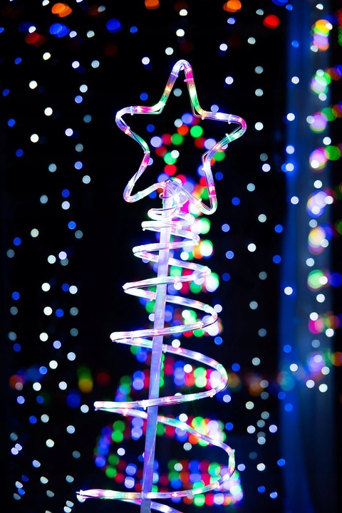 CHOINKA LED 135cm WĄŻ ŚWIETLNY LAMPKI ZEWNĘTRZNE MULTIKOLOR ŚWIETLNA OZDOBA