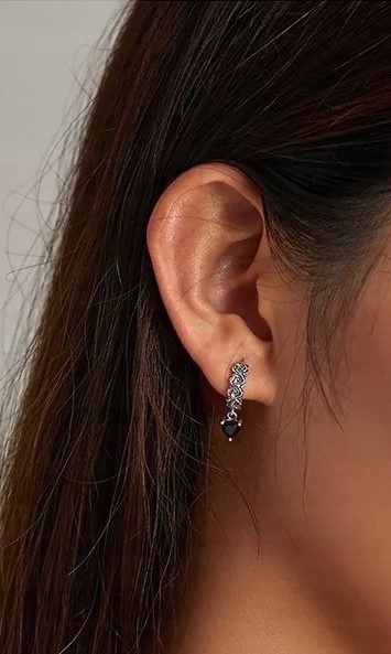 SREBRNE KOLCZYKI 925 DLA KOBIETY RÓŻE CZARNE KWIATKI ANGIELSKIE ZAPIĘCIE