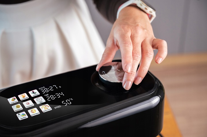 ROBOT PLANETARNY KUCHENNY MIKSER Z WAGĄ PODGRZEWANA MISA DO 45C PANEL LED