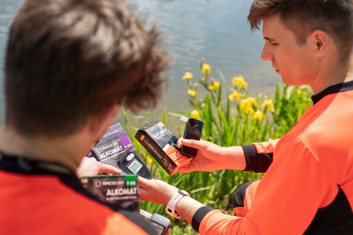 Alkomat BACSCAN F60 PRO + pokrowiec + ustniki 25 + prezent