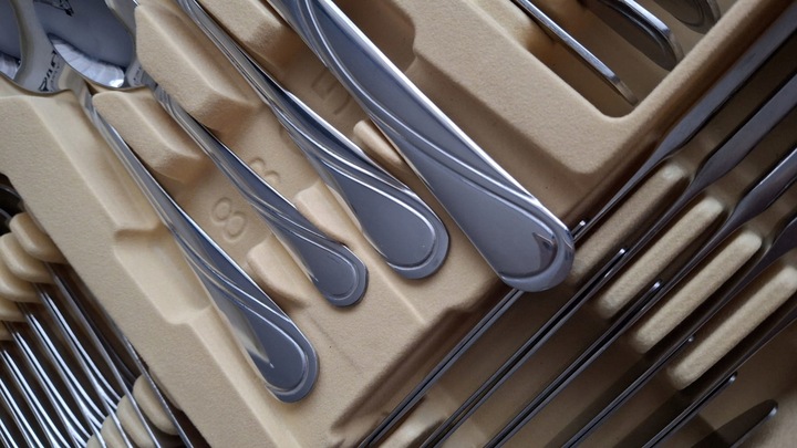 KOMPLET SZTUĆCÓW ZESTAW SZTUĆCÓW NA 12 OSÓB SZTUĆCE POŁYSK WALIZKA 72 EL.