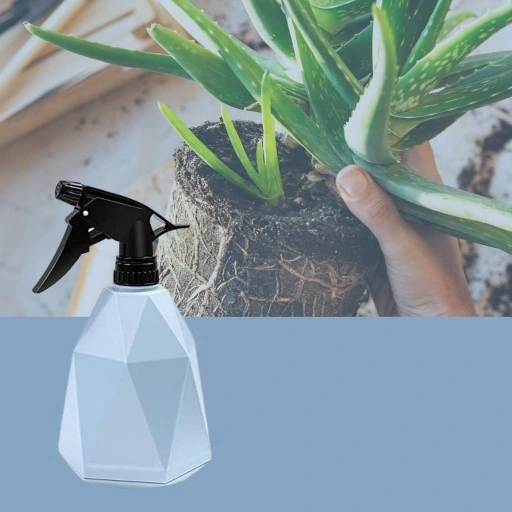 SPRYSKIWACZ OPRYSKIWACZ DO KWIATOW NA WODE DO PODLEWANIA 600ML