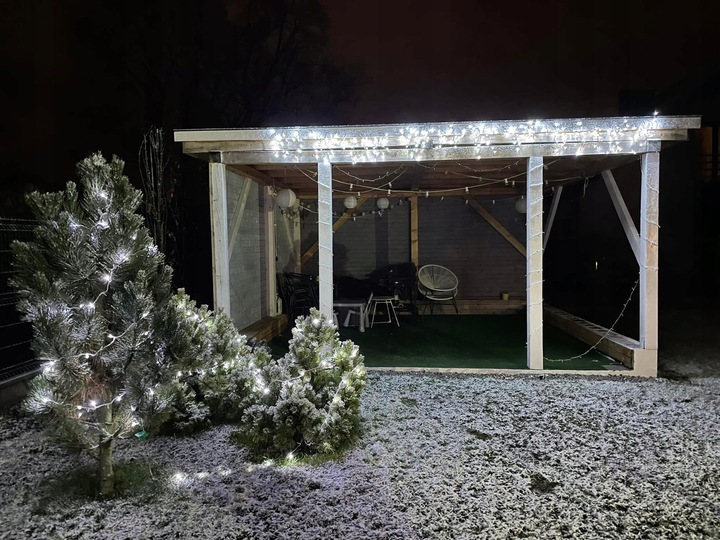 LAMPKI CHOINKOWE ZEWNĘTRZNE / WEWNĘTRZNE 375LED 50M ZIMNY BIAŁY WYTRZYMAŁE