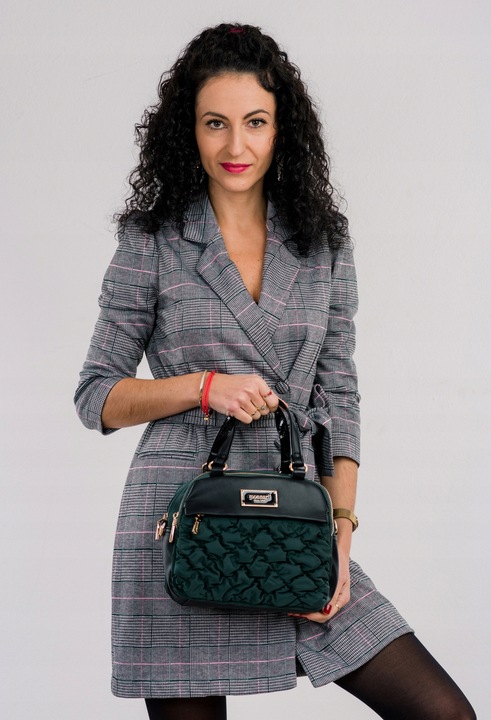 TOREBKA LISTONOSZKA MONNARI PIKOWANA SPORTOWA POJEMNA 3 KOMOROWA Zielona