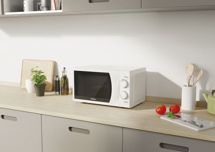 Kuchenka mikrofalowa z grillem wolnostojąca Candy CMG2071M 20l 700 W biała